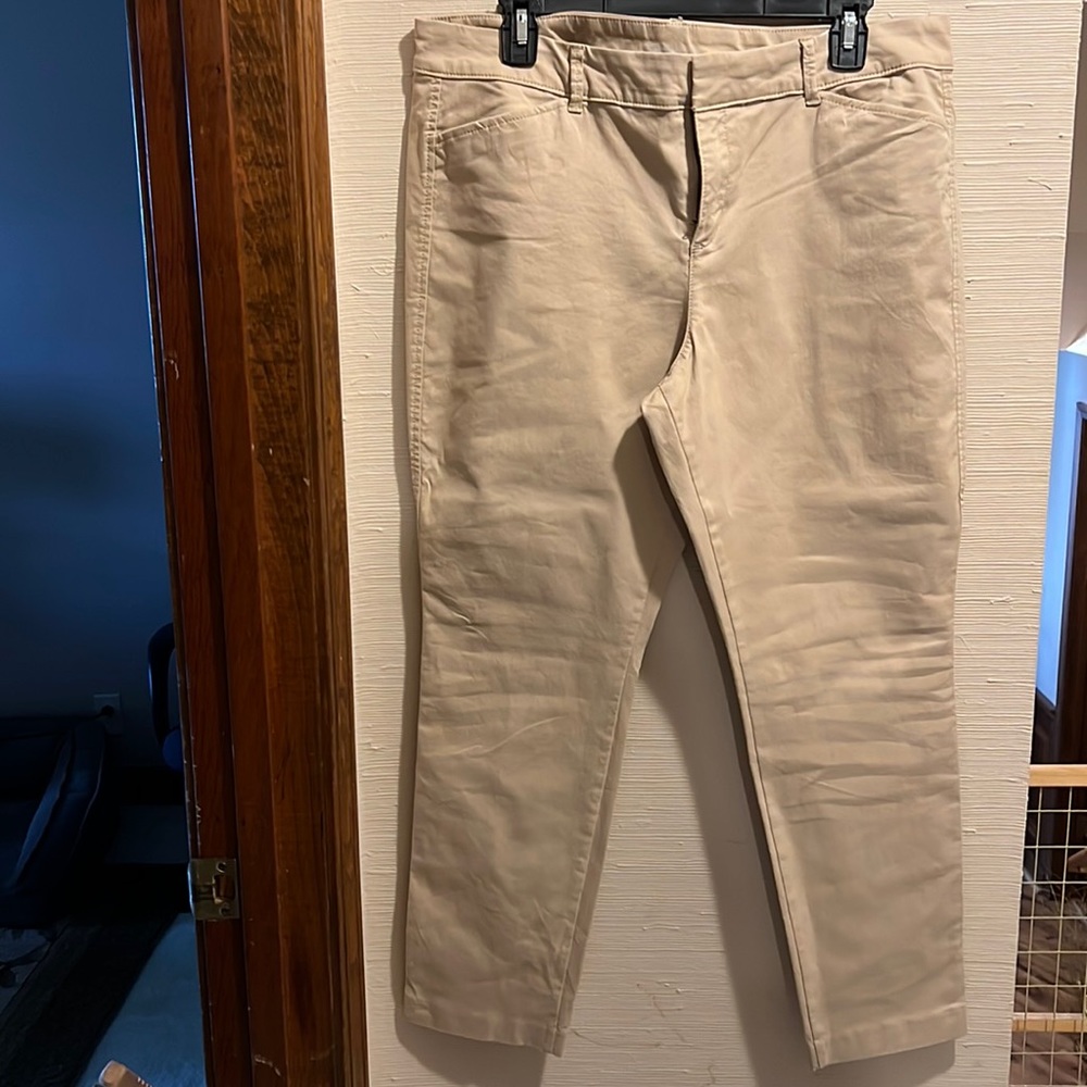 Old Navy Tan Ankle Pants